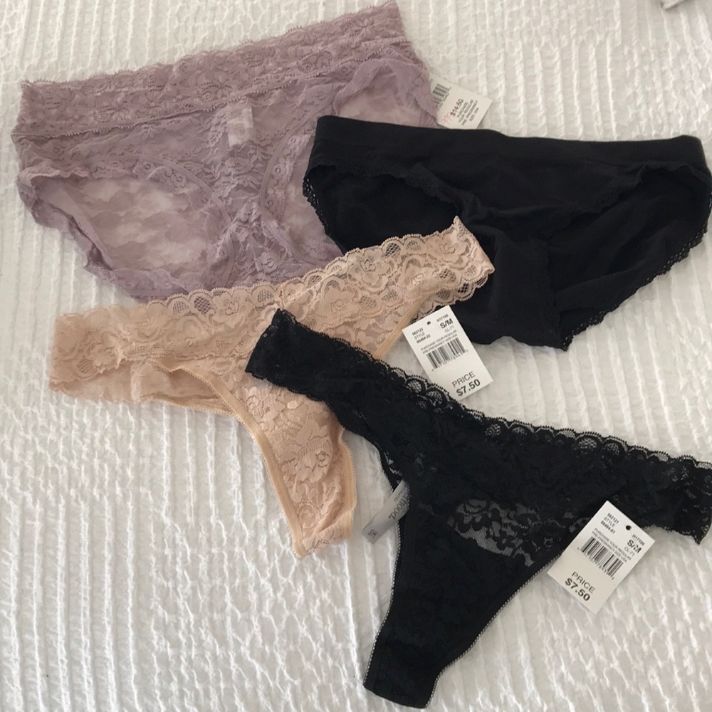 NWT Size Small Maternity Set of 4 Panties